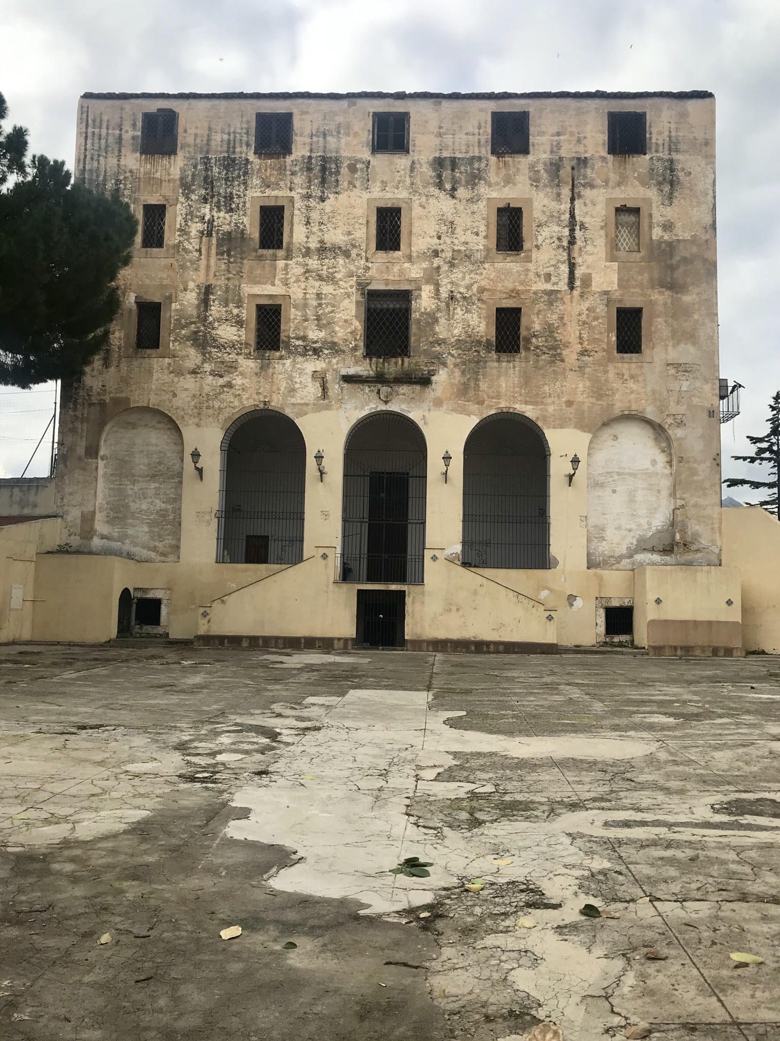 Real casa dei matti di Palermo [1].jpg